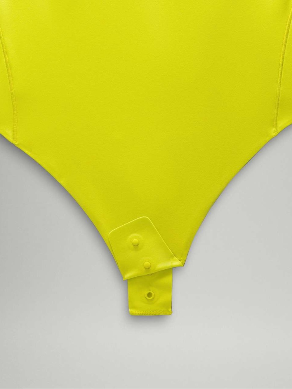 Lululemon Wundermost Ultra Soft Nulu Square Neck LS Bodysuit Lichen Lime Size M - Picture 5 of 13